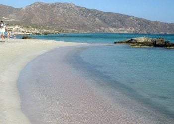 Ελληνικές παραλίες μέσα στις 10 καλύτερες της Ευρώπης