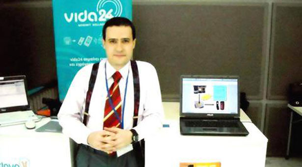 Έλληνας μηχανικός δημιούργησε κάρτα SIM για μουσουλμάνους!