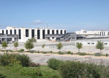 Ποια ελληνικά «φιλέτα» στοχεύουν οι Άραβες και οι Κινέζοι