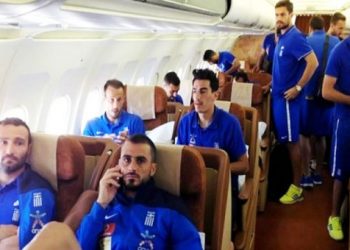Θρίλερ με την άφιξη της Εθνικής Ελλάδας στη Βραζιλία