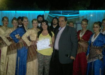 Ο Σύλλογος Ποντίων Αγίας Βαρβάρας «Ο Φάρος» ξεσήκωσε το Σωματείο Ελλήνων Ηθοποιών