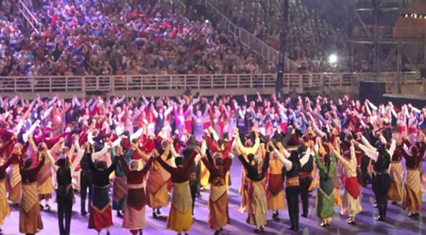 Μπήκαν και οι τελευταίες πινελιές για το 13ο Φεστιβάλ Ποντιακών Χορών - Η μεγάλη ημέρα πλησιάζει