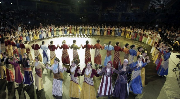 Η Ποντιακή λύρα ένωσε τα νιάτα του ποντιακού Ελληνισμού της Ευρώπης