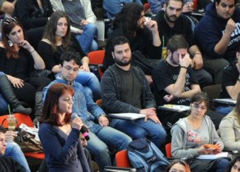 Αιώνιοι φοιτητές: Ποιοι διασώζονται και ποιοι διαγράφονται