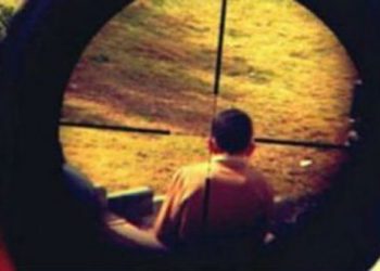 Η εξοργιστική φωτογραφία που προκάλεσε σάλο