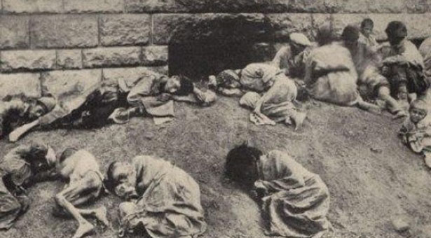 Die Zeit: Οι Γερμανοί αποσιωπούν τα ποτάμια αίματος που άφησαν στην Ελλάδα