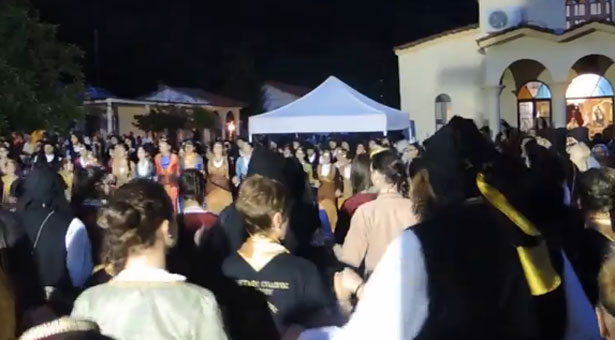 Χαμός στην ποντιακή συναυλία στην Παναγία Γουμερά. Βίντεο
