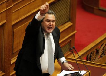 Καμμένος: "Να μας πει ο Σαμαράς, αν παραχώρησε τον όρο Μακεδονία"