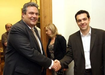 Καμμένος στον Τσίπρα: Να ρίξουμε την κυβέρνηση να πάμε σε εκλογές