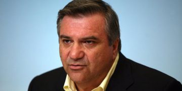 Καστανίδης: Η καταψήφιση των μέτρων δεν οδηγεί στη δραχμή