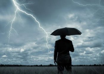 ΕΜΥ: Χιόνια, καταιγίδες, θυελλώδεις άνεμοι και πτώση θερμοκρασίας 4