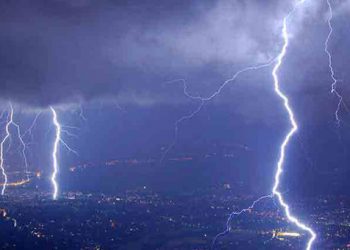 Έντονες βροχοπτώσεις σε όλη την χώρα. Βρόχη και στον Πόντο