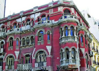 Η στοιχειωμένη βίλα που αγόρασε ο  Ιβάν Σαββίδης!
