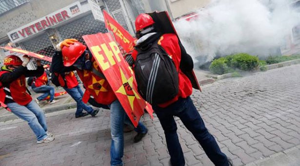 Πρωτομαγιά με βίαια επεισόδια στην Κωνσταντινούπολη