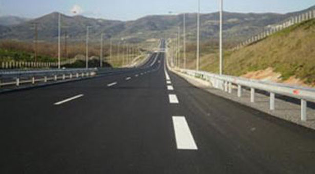 Κυκλοφοριακές ρυθμίσεις στην Κορίνθου -  Τριπόλεως