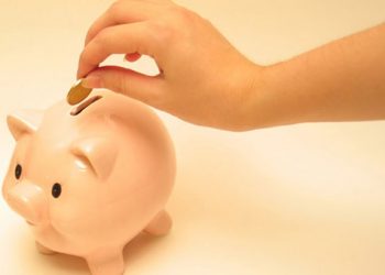 8 εύκολοι τρόποι για να εξοικονομήσουμε χρήματα!