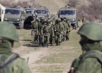 Θρίλερ στην Κριμαία: Τελεσίγραφο Ρώσων για ουκρανική παράδοση