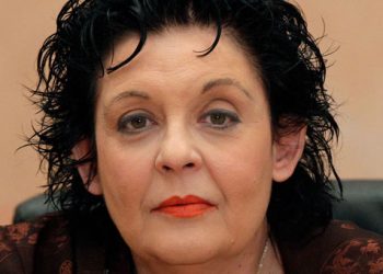 VIDEO: Η Λιάνα Κανέλλη ξεσπά σε κλάματα στην εκπομπή της  Πόπης Τσαπανίδου.