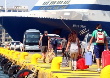Κύμα φυγής στα λιμάνια εν όψει Δεκαπενταύγουστου