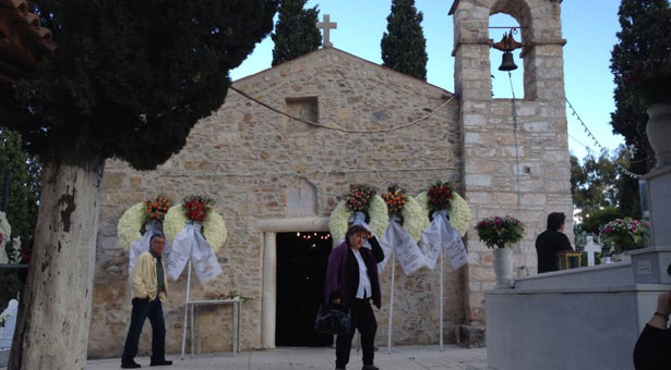 Σε κλίμα συγκίνησης το τελευταίο αντίο στην Καλλιόπη Μακρίδου
