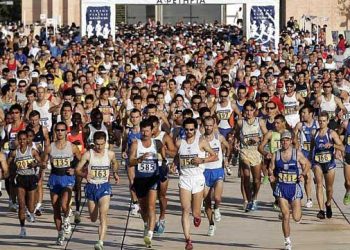 Τα φώτα όλου του κόσμου στην Αθήνα