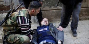 Σοκαριστικές εικόνες από την Μαριούπολη με εν ψυχρώ εκτελέσεις. Βίντεο