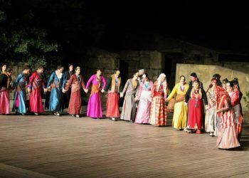 29 Σεπ 2013: Ιωνικές γιορτές 2013 με την Ένωση Ποντίων Ν. Σμύρνης