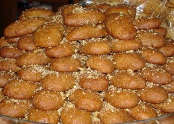 ΕΦΕΤ: Βρέθηκε μούχλα σε μελομακάρονα