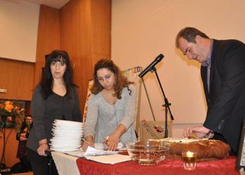 Η κοπή πίτας της Ένωσης Ποντίων Μενεμένης τα είχε όλα!