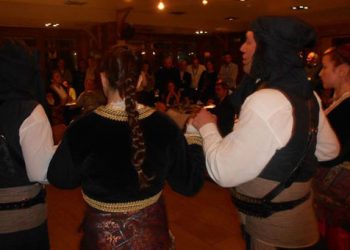 Η Εύξεινος Λέσχη Νάουσας ξεσήκωσε ως και την αστυνομία! Φωτογραφίες