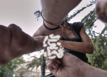 Πεθαίνοντας στην Αθήνα. Προσοχή ακατάλληλο για ανηλίκους