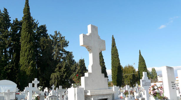 Μεγάλη Παρασκευή, ημέρα αφιερωμένη στους νεκρούς...