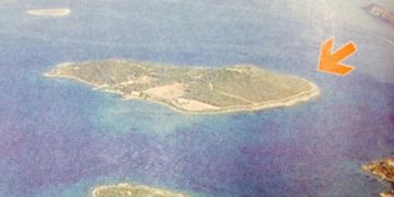 Πωλείται η Χώρα. Μεγιστάνες απ' όλο τον κόσμο θέλουν το νησί στο Σούνιο