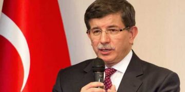 Σήμερα ο Νταβούτογλου στην Αθήνα