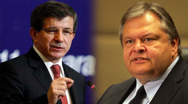 Γιατί ο Νταβούτογλου τράβηξε τον Ε. Βενιζέλο από το χέρι; Βίντεο