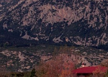 Εφιαλτικές ώρες έζησαν 11 ορειβάτες στο Παγγαίο