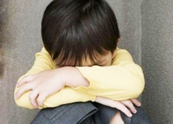 Αποτρόπαιο: Έβγαλαν τα μάτια 6χρονου για να τα πουλήσουν