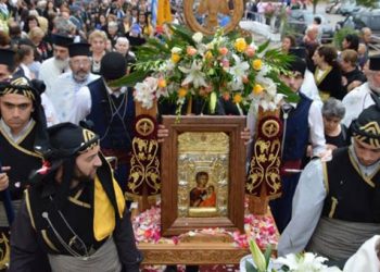 Πλήθος κόσμου προσκύνησε την εικόνα της Παναγίας Σουμελά στα Χανιά