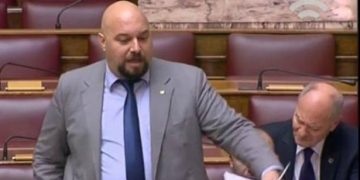 Ο Παναγιώταρος είπε τον Θεόδωρο Κολοκοτρώνη... Κωνσταντίνο! Βίντεο