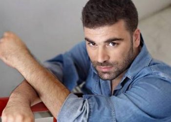 Παντελής Παντελίδης: Ο Mικρασιατικής καταγωγής τραγουδιστής που τρέλανε το Youtube!