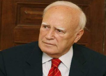 Στο Άουσβιτς και στο Μπιρκενάου ο Παπούλιας
