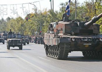 Δρακόντεια μέτρα και πολιτικές κόντρες στην στρατιωτική παρέλαση