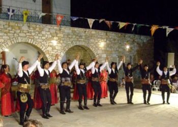 Ο Πόντος και η Μικρά Ασία ζωντάνεψαν στην Πάρο!