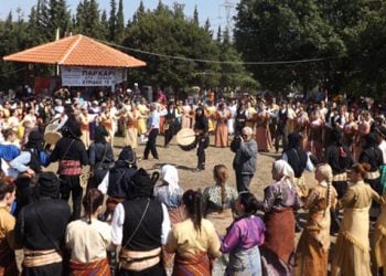 Κοσμοσυρροή στα Παρχάρια του Πόντου στον Λαγκαδά