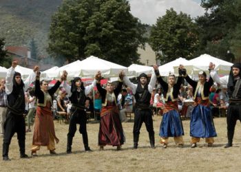 Τρικούβερτο Ποντιακό γλέντι στην Γιορτή της Πατάτας!