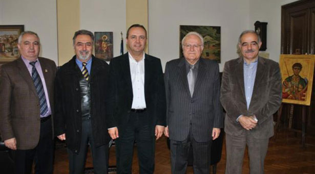 Συνάντηση του Θεόδωρου Καράογλου με το Δ.Σ της Παμποντιακής Ομοσπονδίας Ελλάδος