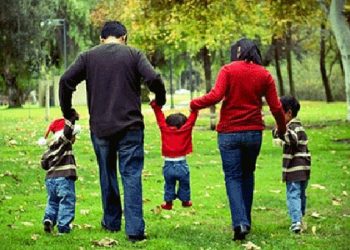 Ακόμα περιμένουν το επίδομα οι πολύτεκνοι