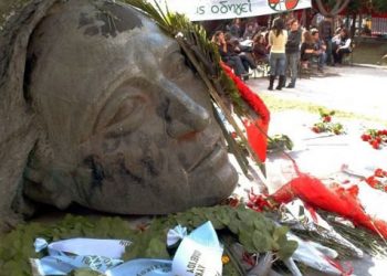 Οι αντιεξουσιαστές στο Πολυτεχνείο καλούν σε σύγκρουση με την Αστυνομία στις 20:00 2