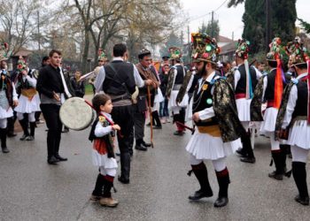 Οι Μωμόγεροι Αυλωνακίων ταξίδεψαν στην Αριδαία