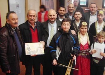 Αρχή κάλαντα από την Εύξεινο Λέσχη Ποντίων Νάουσας
